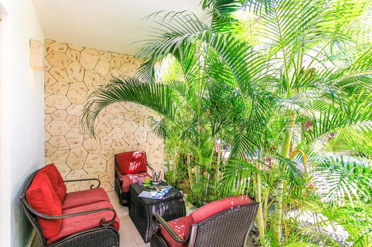 Condo Complex With An Alluring Pool & Tropical Vibes By Stella Rentals! Tulum Exterior photo