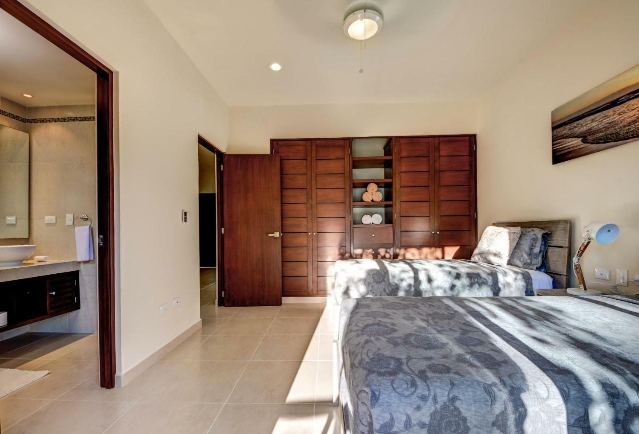 Condo Complex With An Alluring Pool & Tropical Vibes By Stella Rentals! Tulum Exterior photo